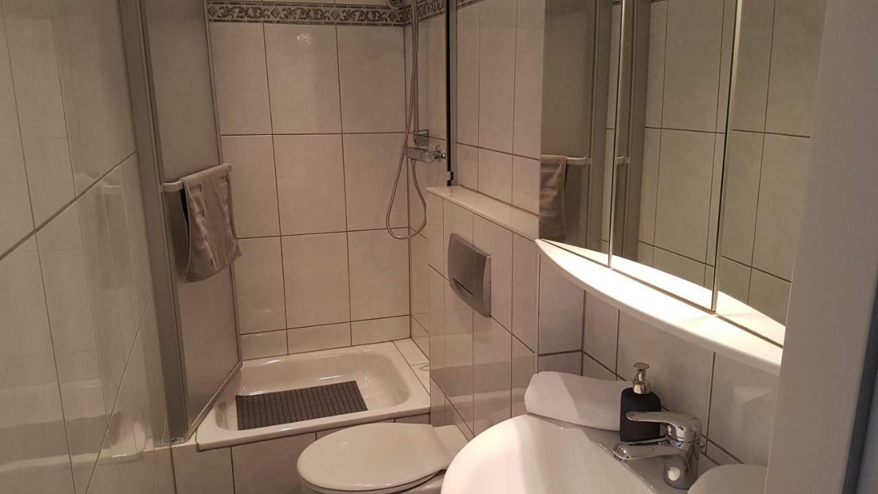 Zimmervermietung Muelheim Mülheim an der Ruhr Eksteriør billede